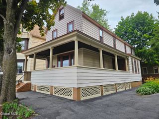 8 Schonowee Avenue, Scotia, NY 12302