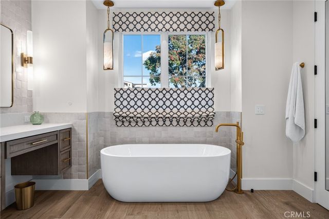 225 Jasmine, Corona Del Mar, CA 92625
