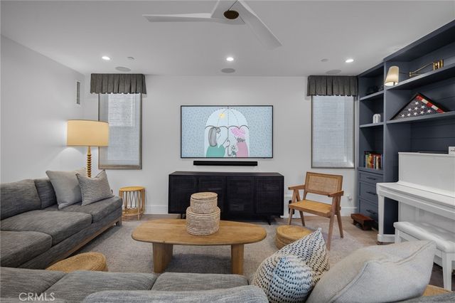 225 Jasmine, Corona Del Mar, CA 92625