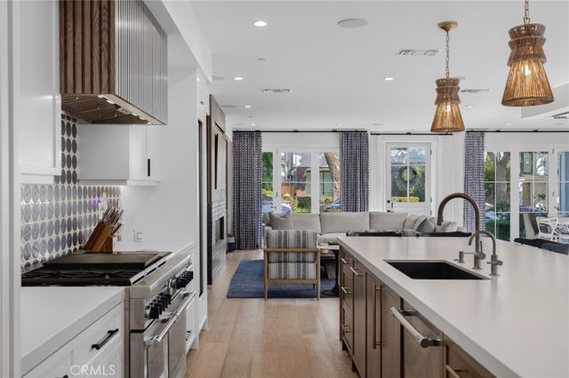 225 Jasmine, Corona Del Mar, CA 92625