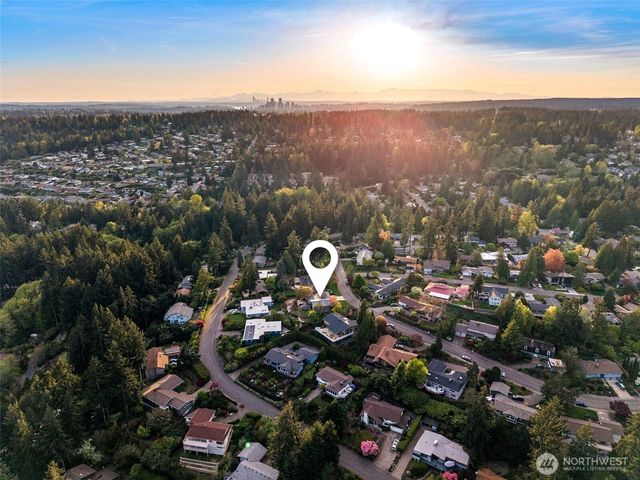 17825 NE 9th Street, Bellevue, WA 98008