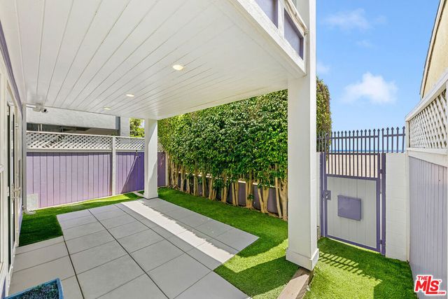 1341 Palisades Beach Road, Santa Monica, CA 90401