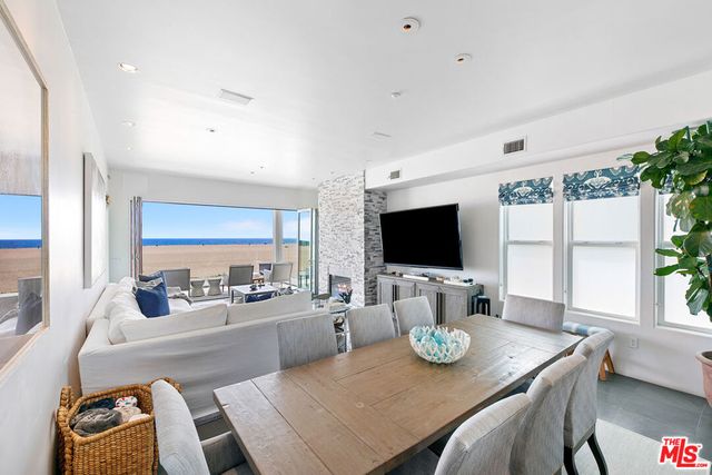 1341 Palisades Beach Road, Santa Monica, CA 90401