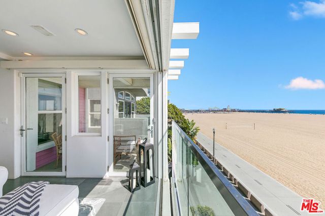 1341 Palisades Beach Road, Santa Monica, CA 90401