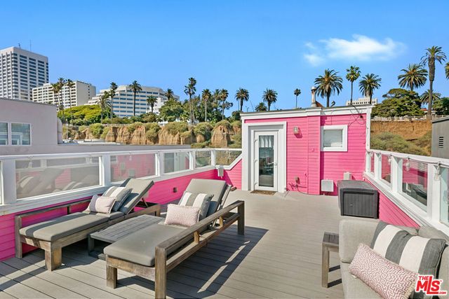 1341 Palisades Beach Road, Santa Monica, CA 90401
