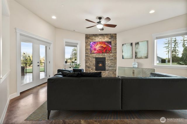 31619 26th Avenue E, Graham, WA 98338