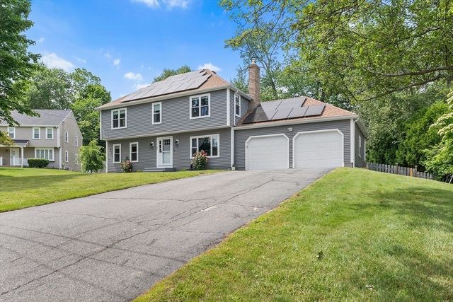24 Lantern Ln, Milford, MA 01757