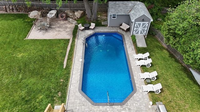 24 Lantern Ln, Milford, MA 01757