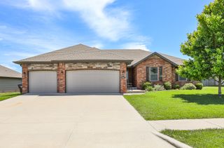 1918 North Brook Hollow Drive, Nixa, MO 65714