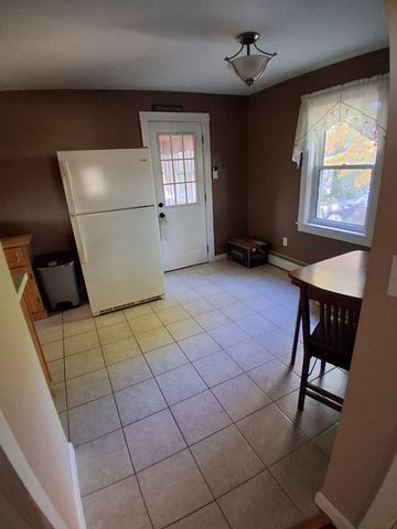 86 Scadding, Taunton, MA 02780