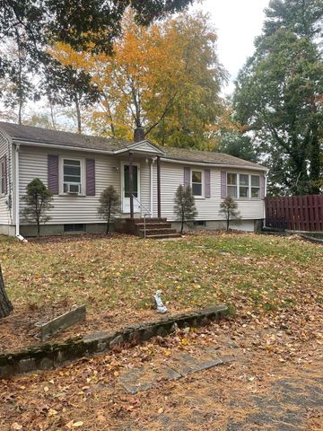 86 Scadding, Taunton, MA 02780