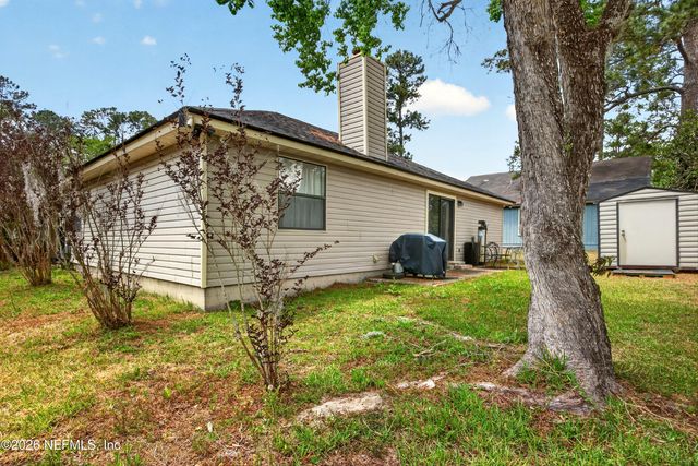 8849 VICTORIA LANDING Drive W, Jacksonville, FL 32208