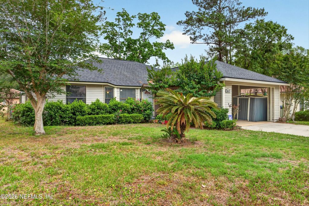 8849 VICTORIA LANDING Drive W, Jacksonville, FL 32208