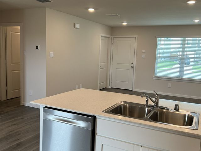 4484 Bonney Avenue, Crandall, TX 75114