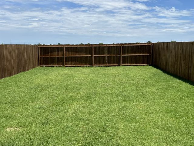 4484 Bonney Avenue, Crandall, TX 75114