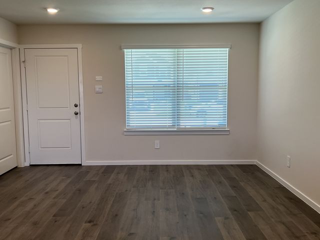 4484 Bonney Avenue, Crandall, TX 75114