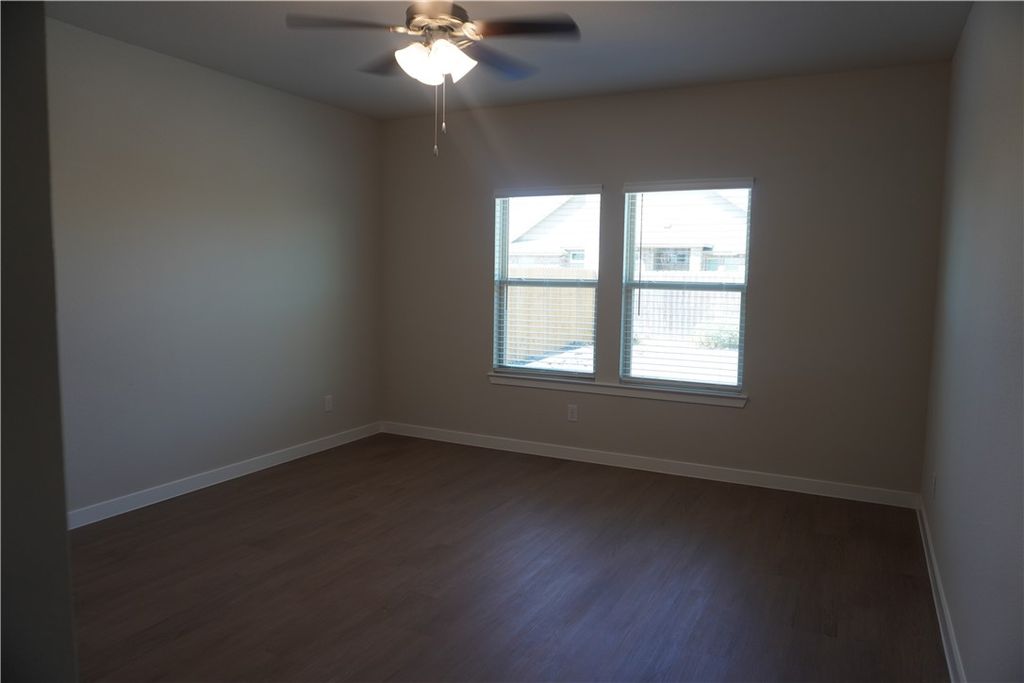 7618 Lacey Dr, Corpus Christi, TX 78414 — photo 5