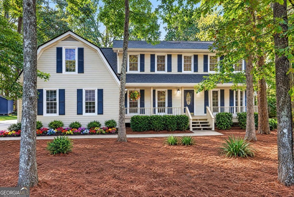 135 Pamela Court, Fayetteville, GA 30214 — exterior