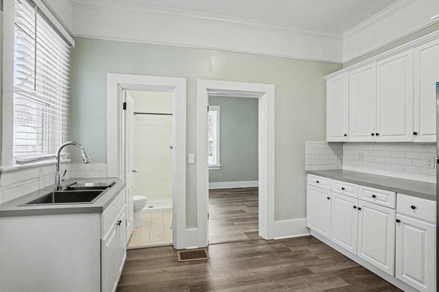 913 Elliott Avenue, Grand Haven Twp, MI 49417