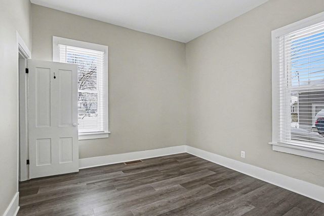 913 Elliott Avenue, Grand Haven Twp, MI 49417