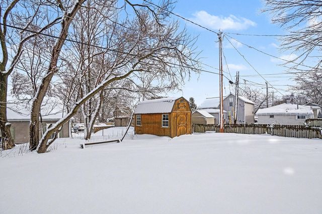 913 Elliott Avenue, Grand Haven Twp, MI 49417