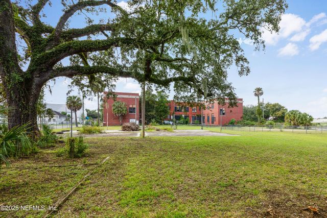 1221 E 16TH Street, Jacksonville, FL 32206