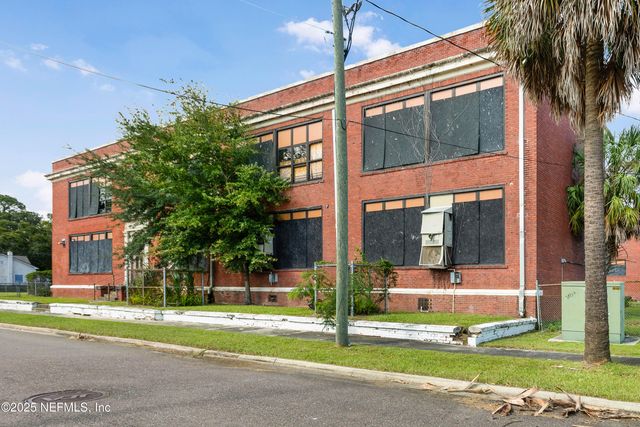 1221 E 16TH Street, Jacksonville, FL 32206