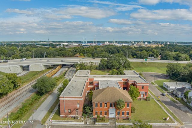 1221 E 16TH Street, Jacksonville, FL 32206