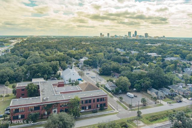 1221 E 16TH Street, Jacksonville, FL 32206