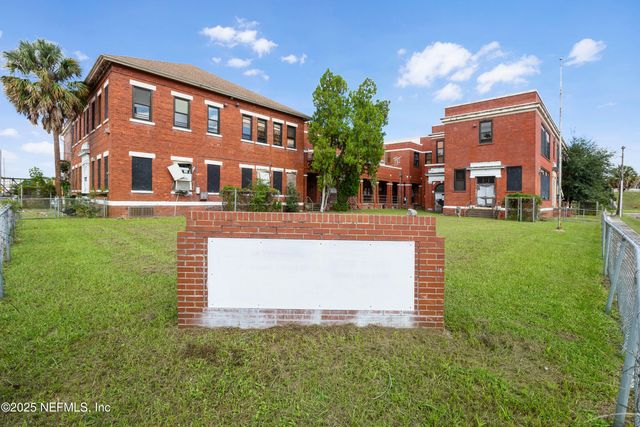 1221 E 16TH Street, Jacksonville, FL 32206