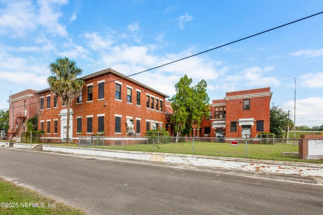 1221 E 16TH Street, Jacksonville, FL 32206