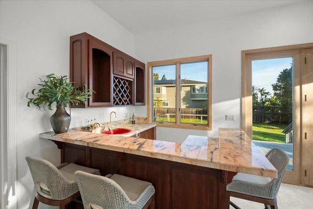 3961 Jefferson Avenue, Redwood City, CA 94062