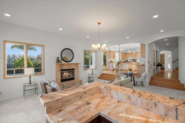 3961 Jefferson Avenue, Redwood City, CA 94062