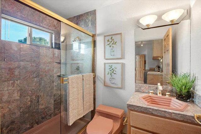 3961 Jefferson Avenue, Redwood City, CA 94062