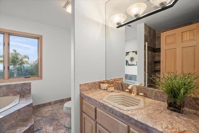 3961 Jefferson Avenue, Redwood City, CA 94062