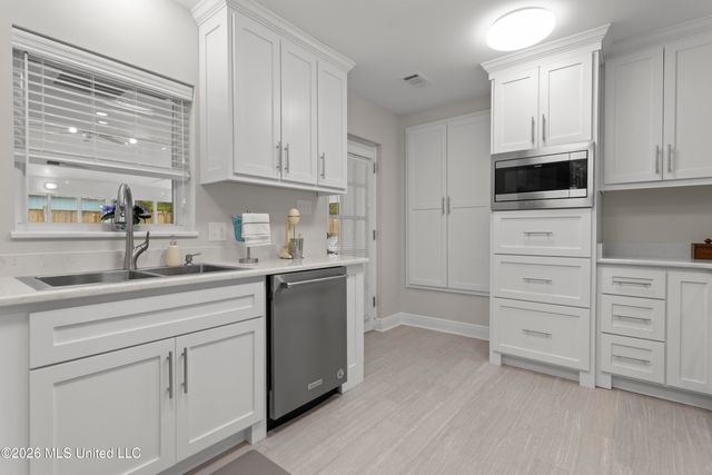 145 Briarfield Avenue, Biloxi, MS 39531