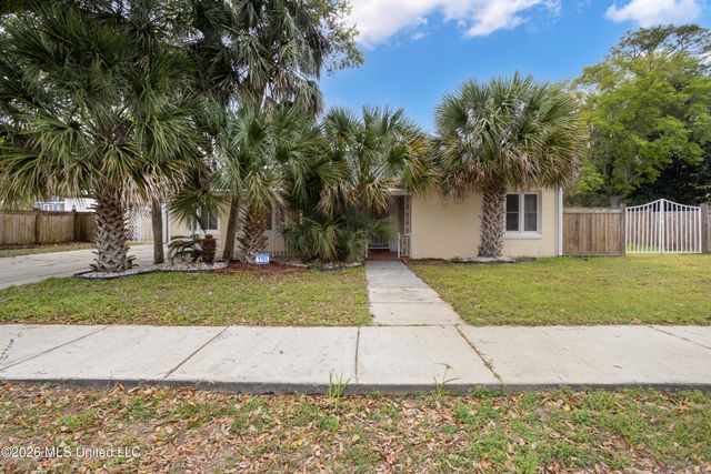 145 Briarfield Avenue, Biloxi, MS 39531