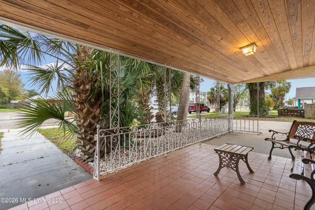 145 Briarfield Avenue, Biloxi, MS 39531