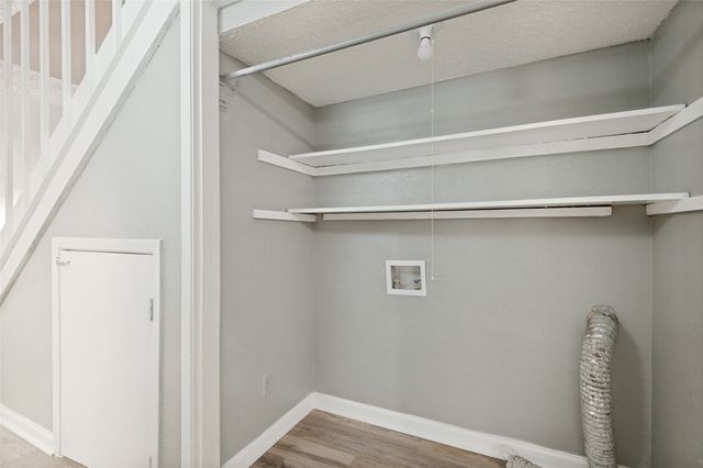 2640 Santiago Circle, Grand Prairie, TX 75052