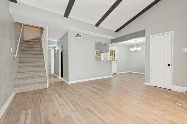 2640 Santiago Circle, Grand Prairie, TX 75052