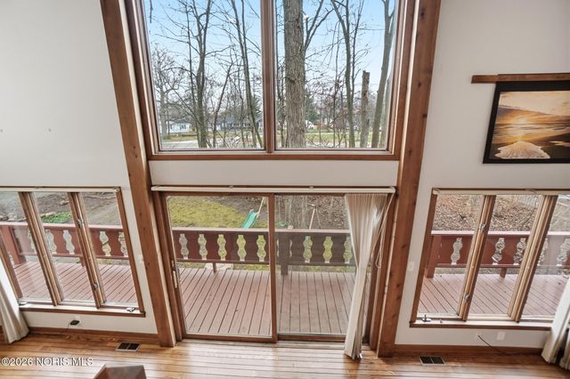 1450 Fostoria Avenue, Findlay, OH 45840