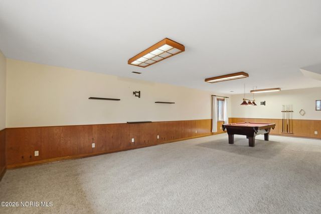 1450 Fostoria Avenue, Findlay, OH 45840