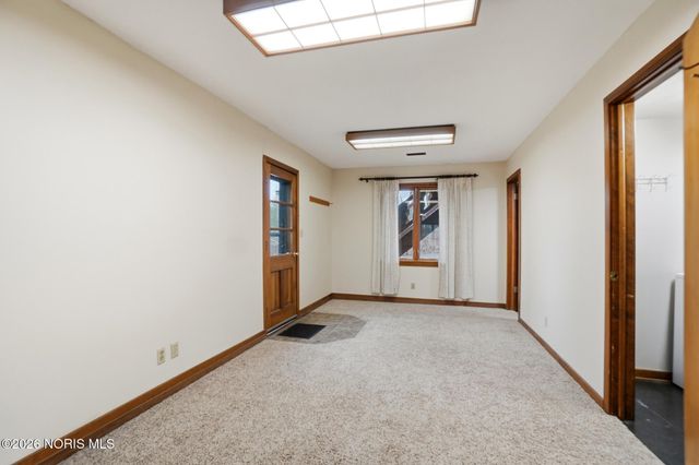 1450 Fostoria Avenue, Findlay, OH 45840