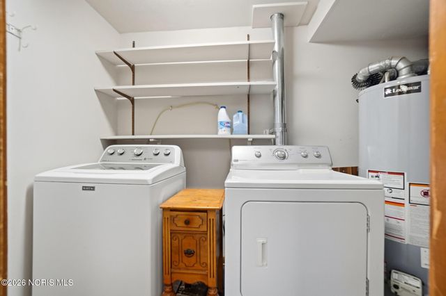 1450 Fostoria Avenue, Findlay, OH 45840