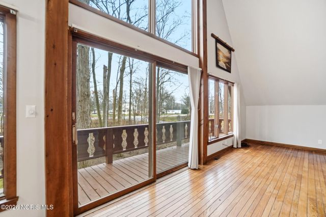 1450 Fostoria Avenue, Findlay, OH 45840