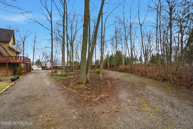 1450 Fostoria Avenue, Findlay, OH 45840