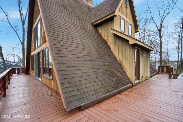 1450 Fostoria Avenue, Findlay, OH 45840