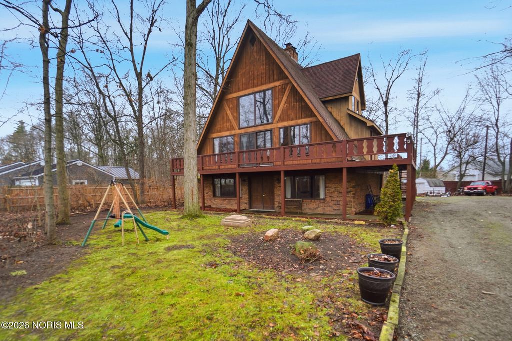 1450 Fostoria Avenue, Findlay, OH 45840