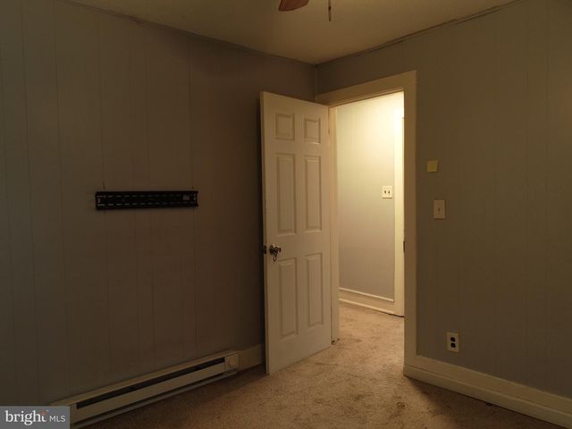 6556 PARNELL AVE, Baltimore, MD 21222