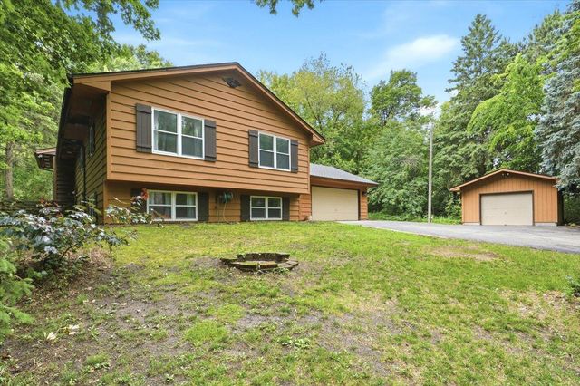 W10417 County Road FF, River Falls, WI 54022